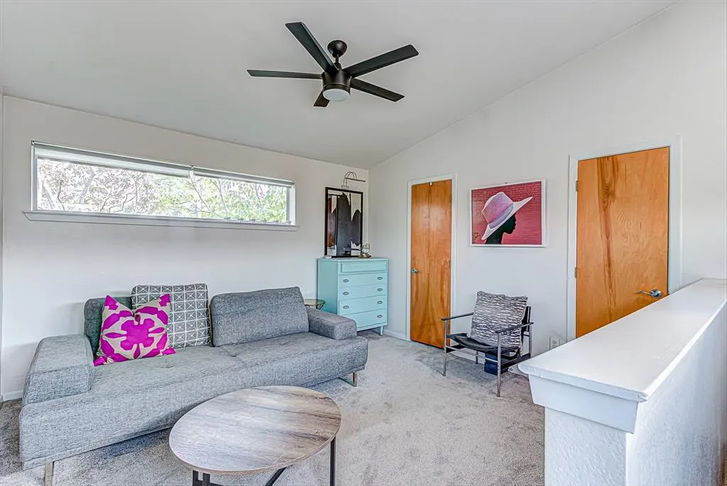 312 N Patton Avenue, #401