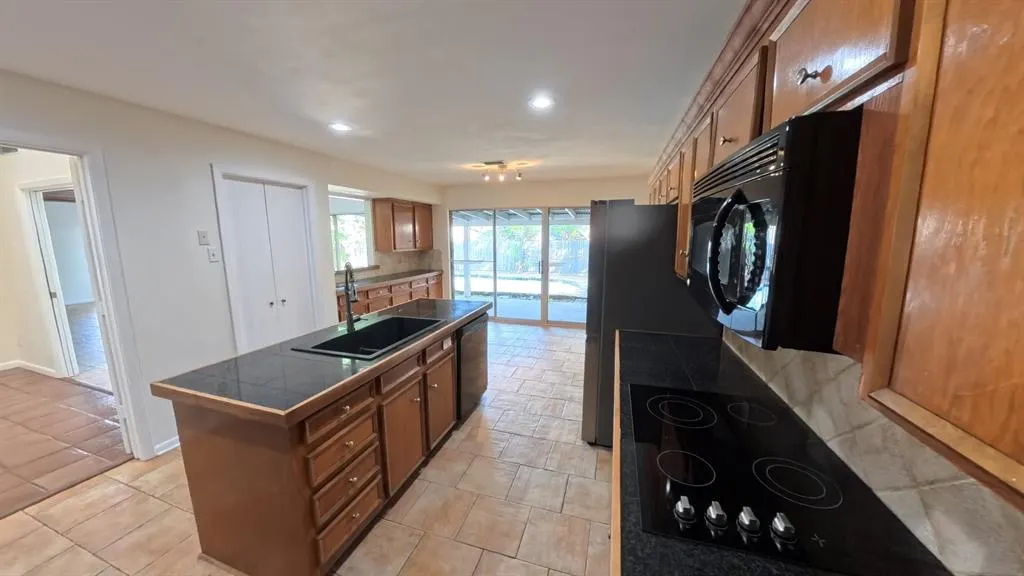 7215 Cutter Mill Drive