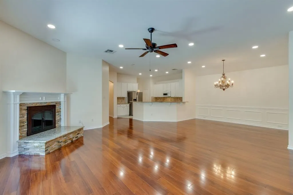 7728 Lancaster Gate