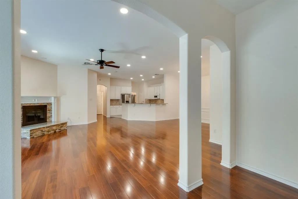 7728 Lancaster Gate