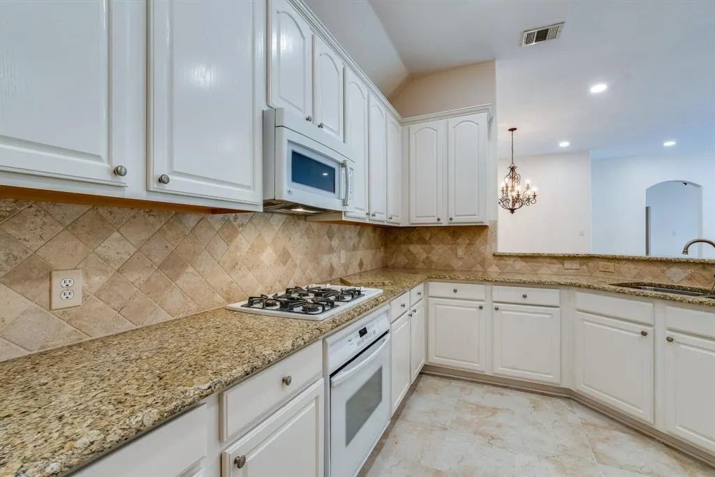 7728 Lancaster Gate