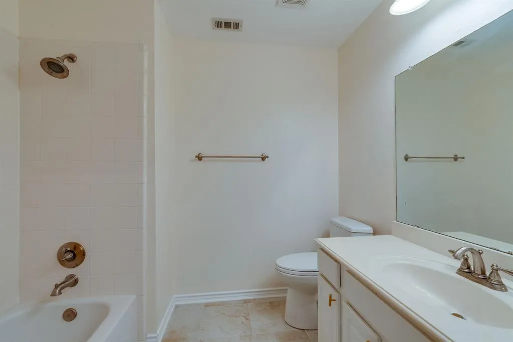 7728 Lancaster Gate