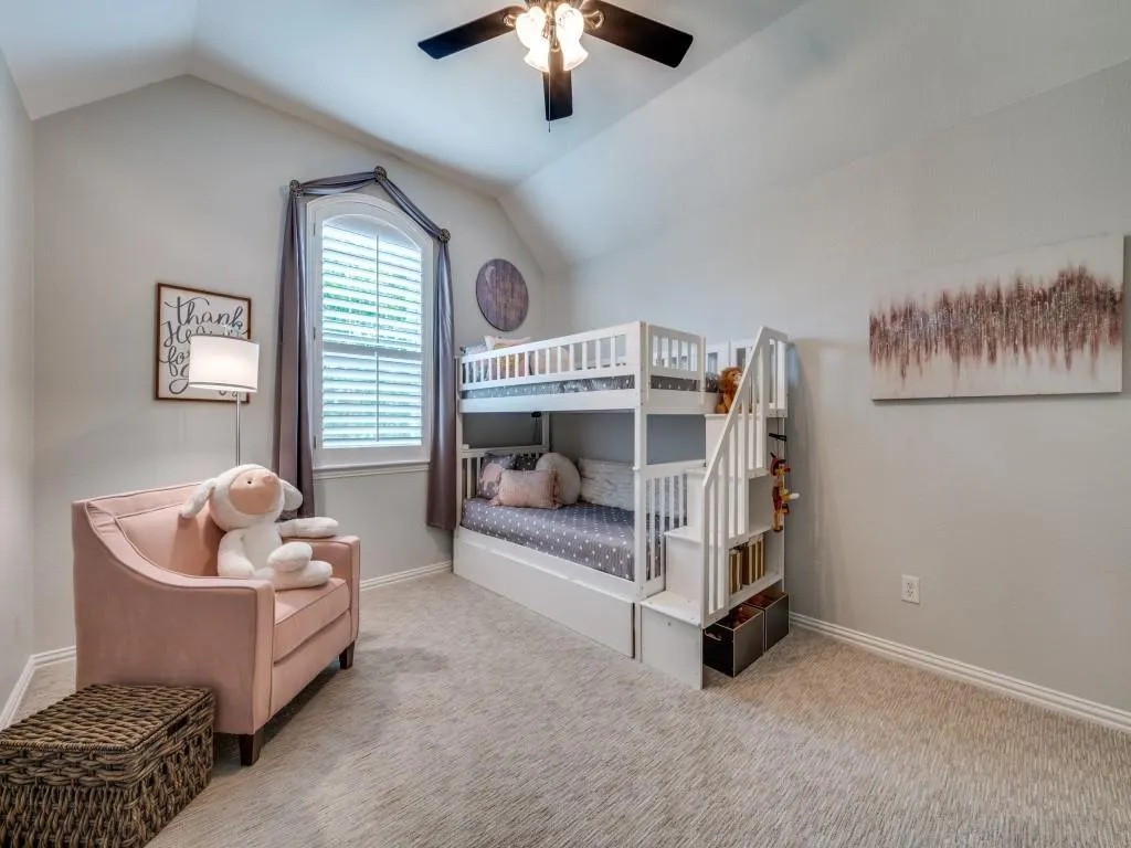 1240 Sunland Park Drive