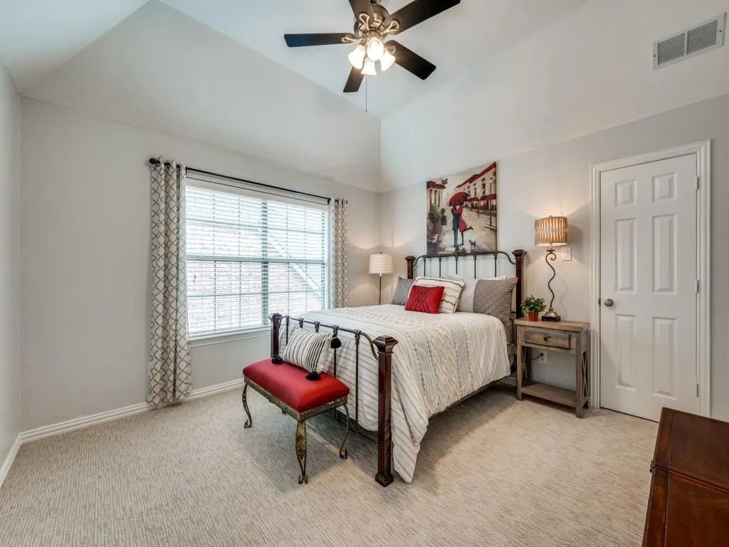 1240 Sunland Park Drive