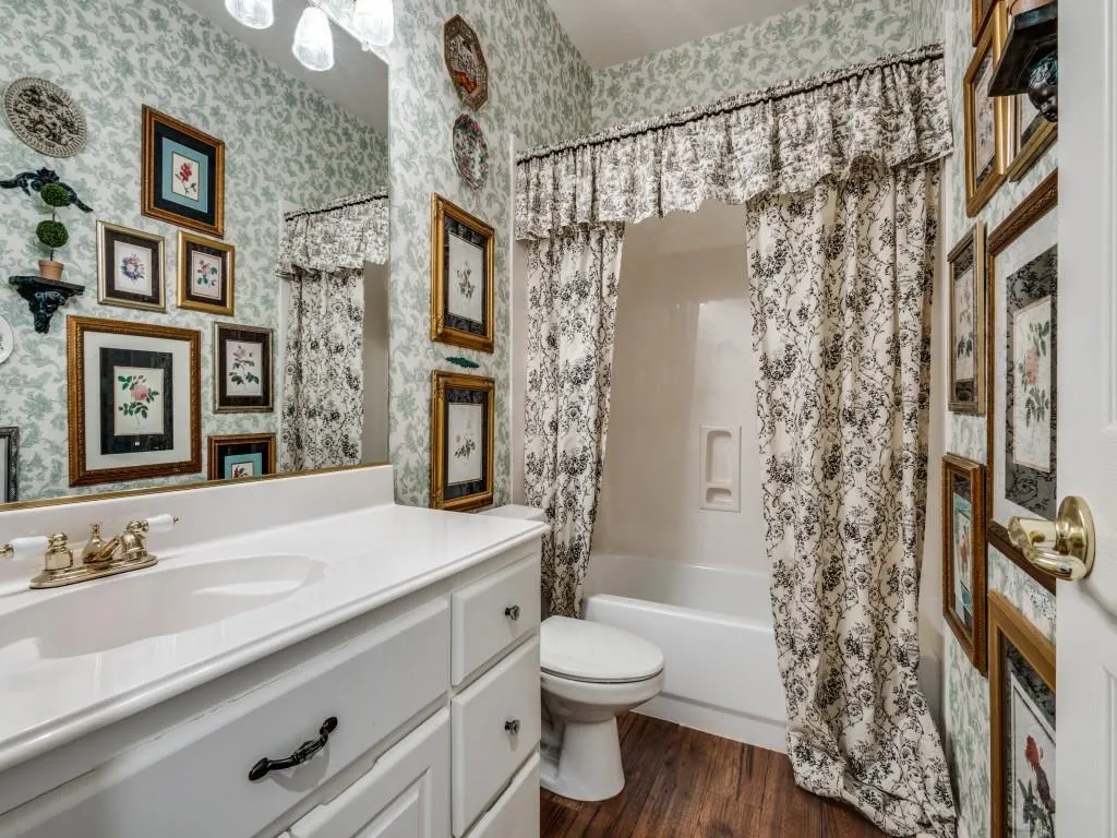 1108 Saddlebrook Drive