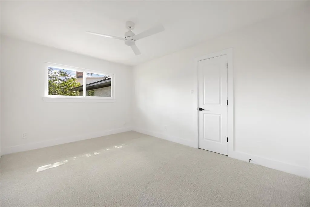9459 Heatherdale Drive