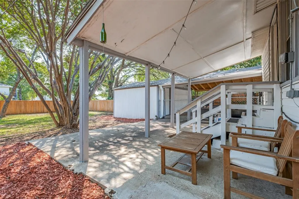 920 S Oak Cliff Boulevard