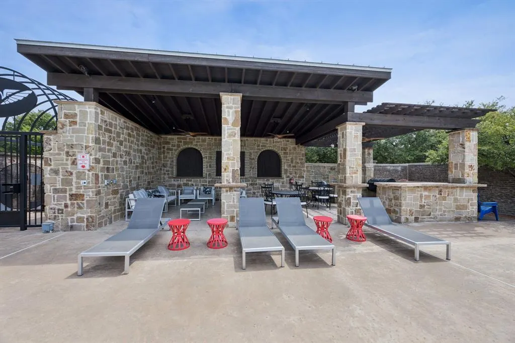9404 Ragwing Lane, #, -96.740