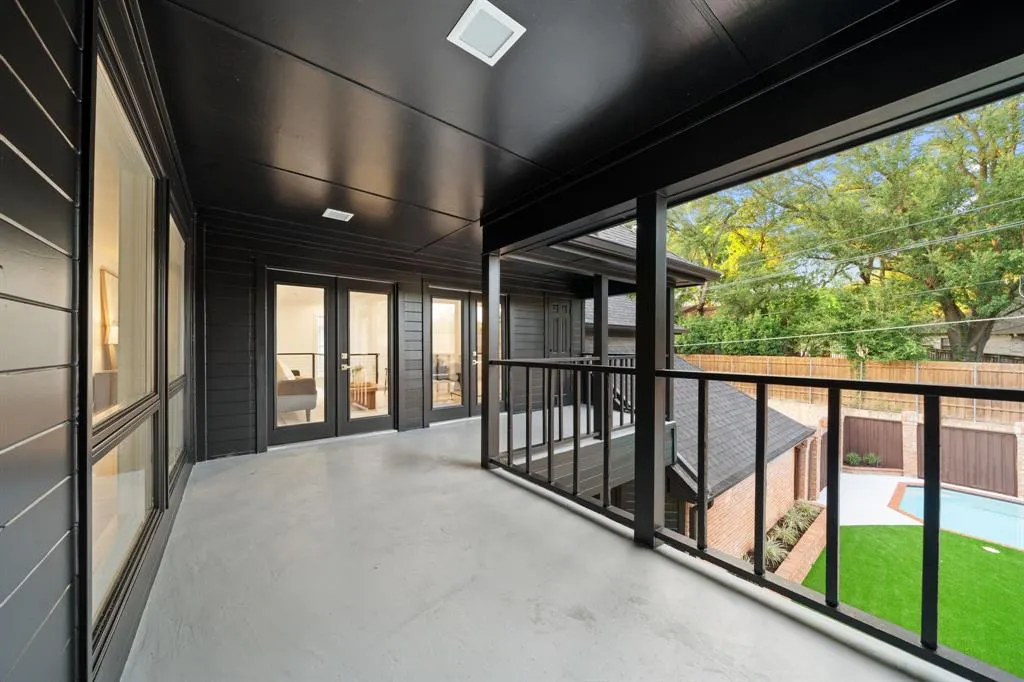 5809 Flintshire Lane