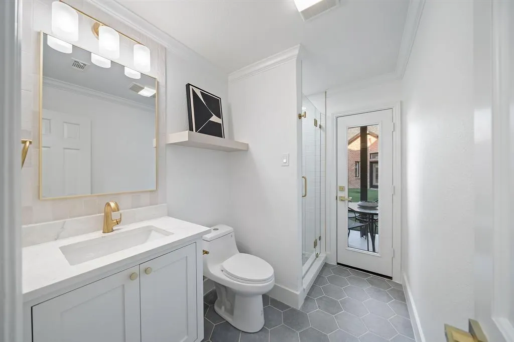 5809 Flintshire Lane