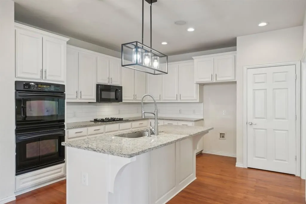 2545 Sedalia Court