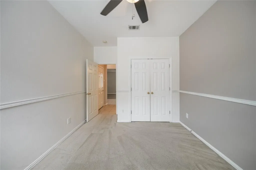 2312 Geneva Lane