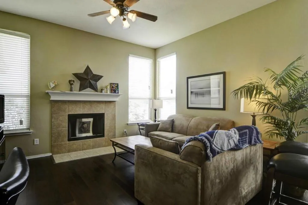 1705 Murphy Court
