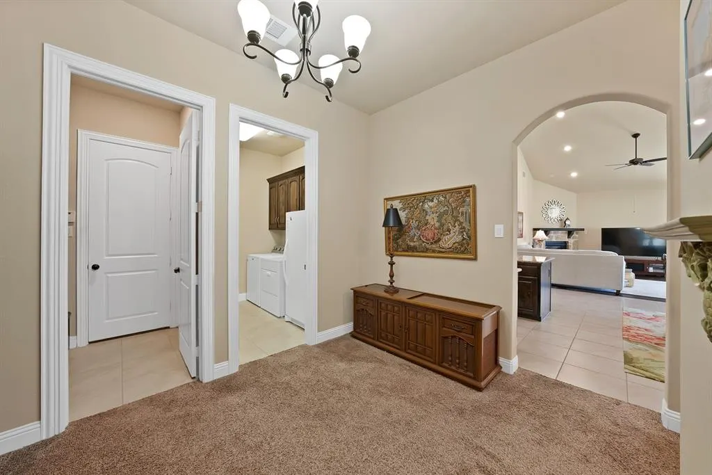 7809 Caddo Cove