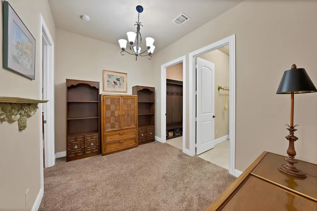 7809 Caddo Cove