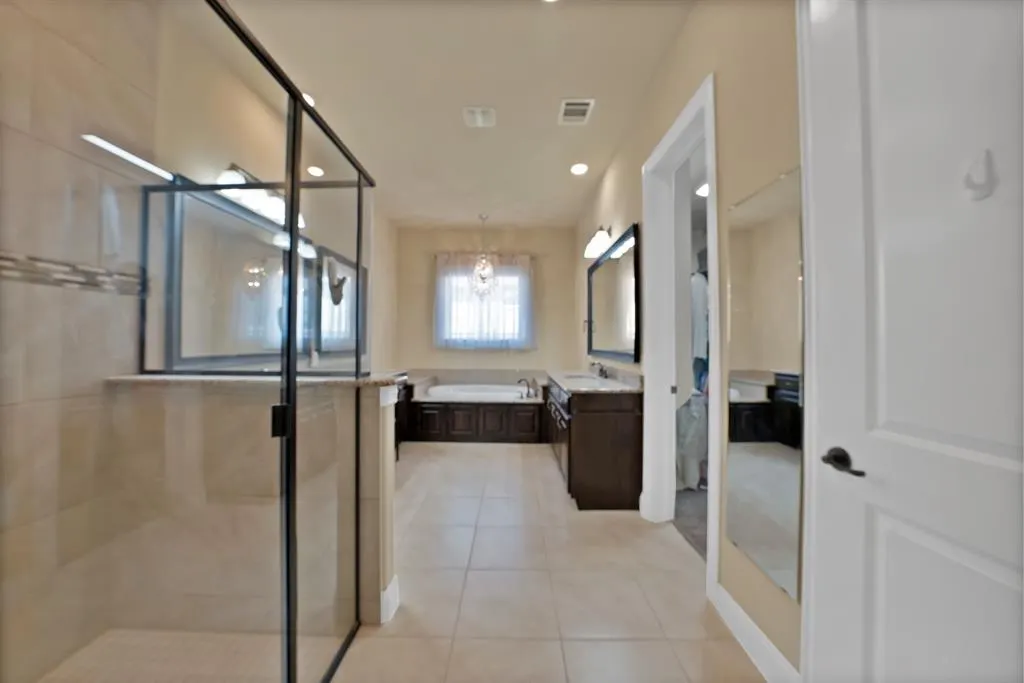 7809 Caddo Cove