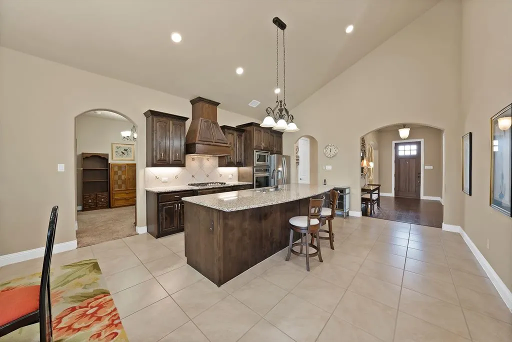 7809 Caddo Cove