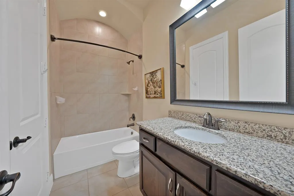 7809 Caddo Cove