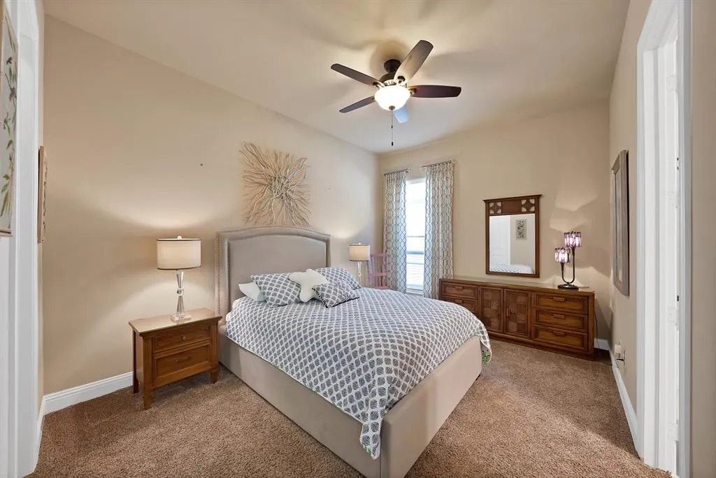 7809 Caddo Cove
