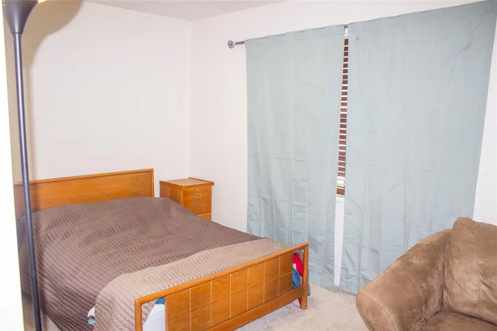 1011 PACIFIC Drive