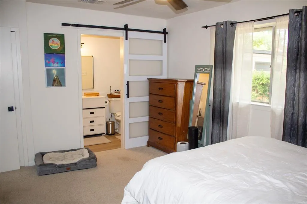 1011 PACIFIC Drive
