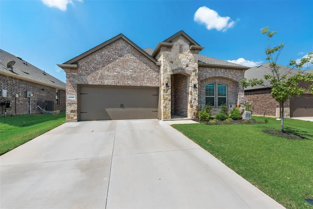 11209 Autry Ridge Lane