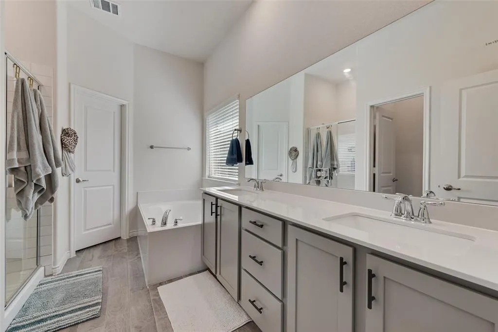 11209 Autry Ridge Lane
