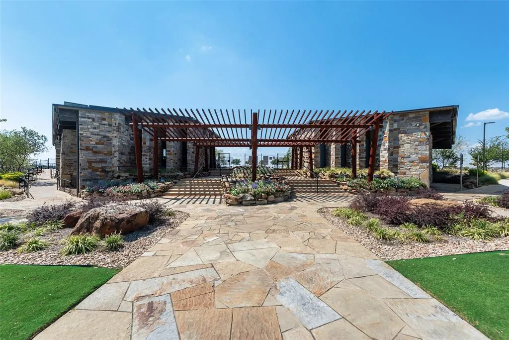 11209 Autry Ridge Lane