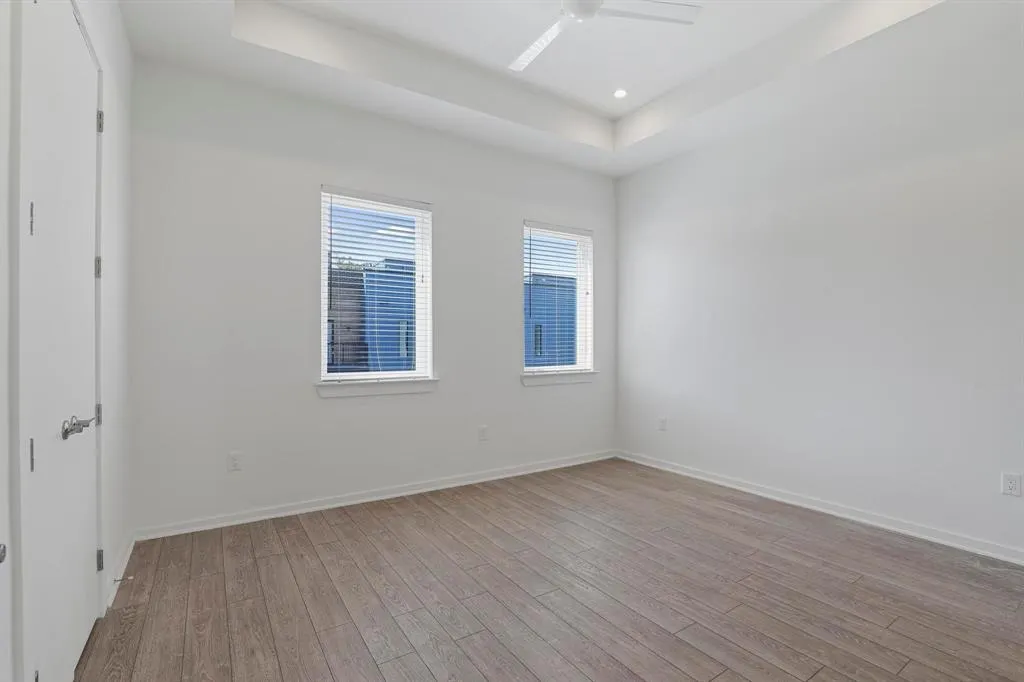 410 W 9th Street, #109