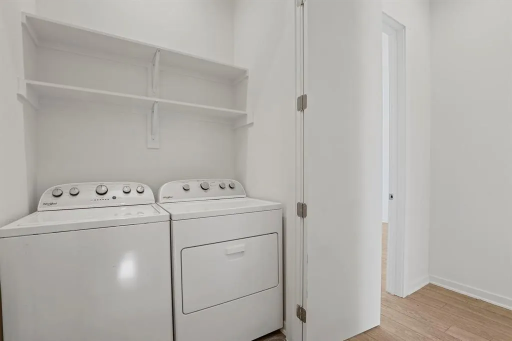 410 W 9th Street, #109