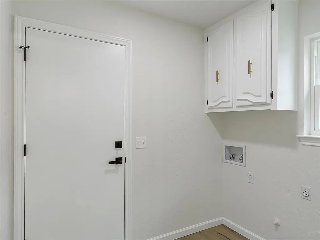 3600 Lynbrook Drive