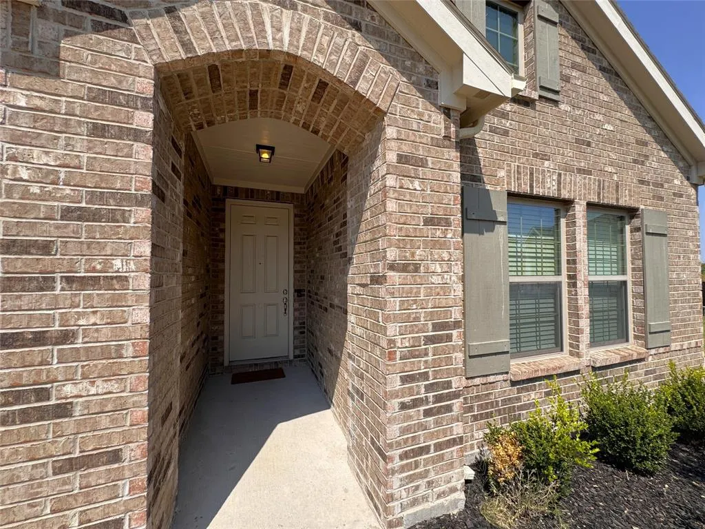 3829 Chicory Court