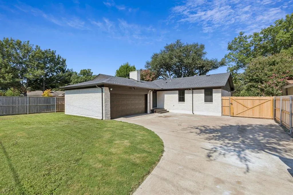8566 Sweetwood Drive