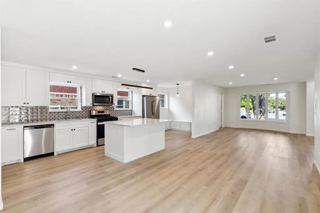 8566 Sweetwood Drive