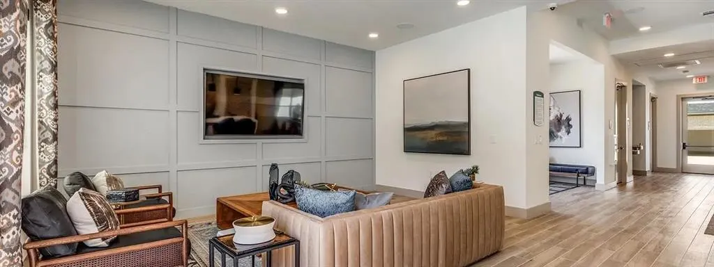 2036 Oak Grove, #157A