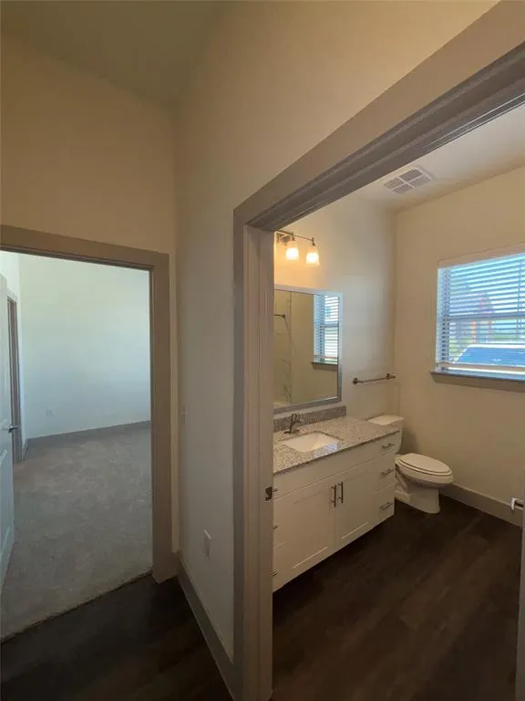 2036 Oak Grove, #157A