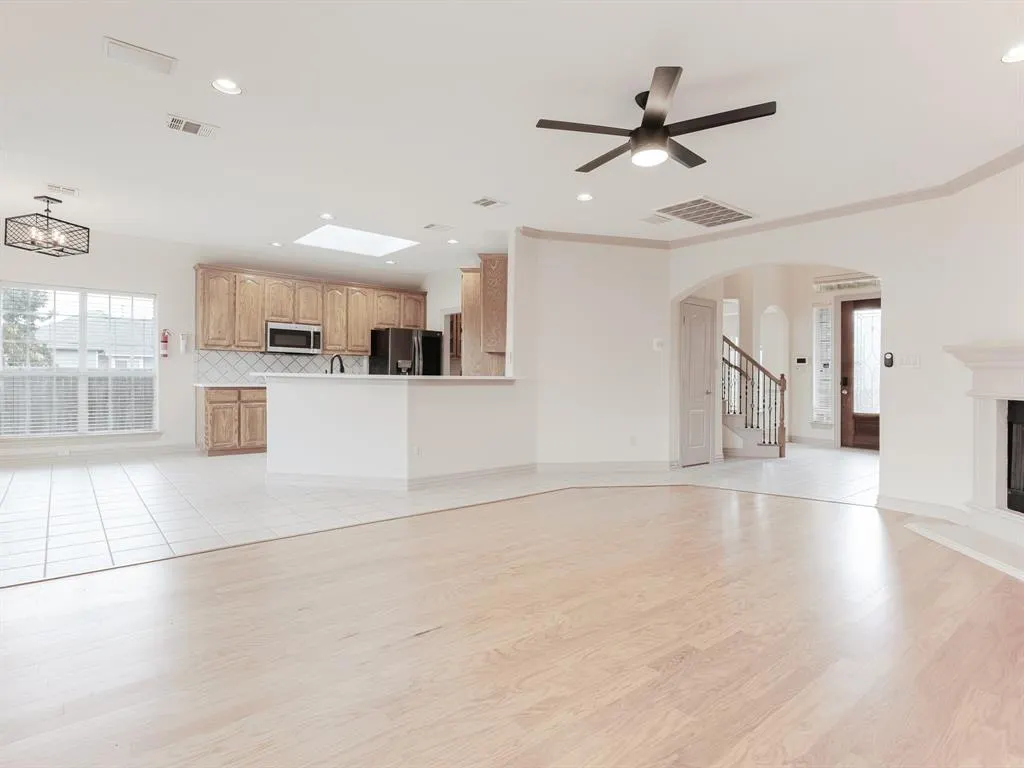 3300 Guildford Lane