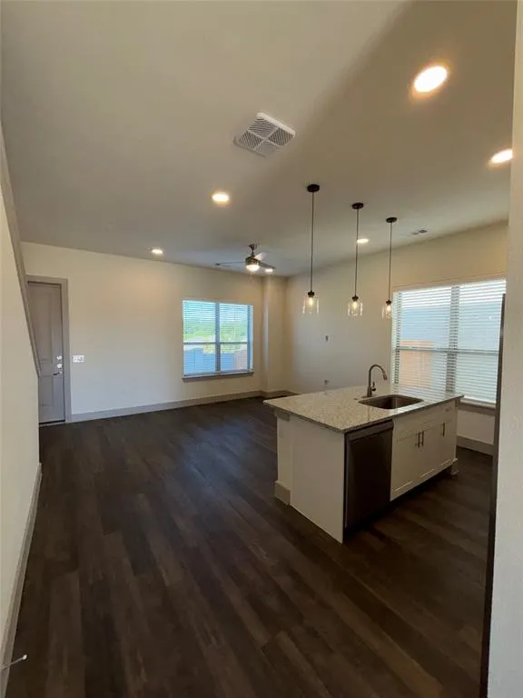 2036 Oak Grove, #247