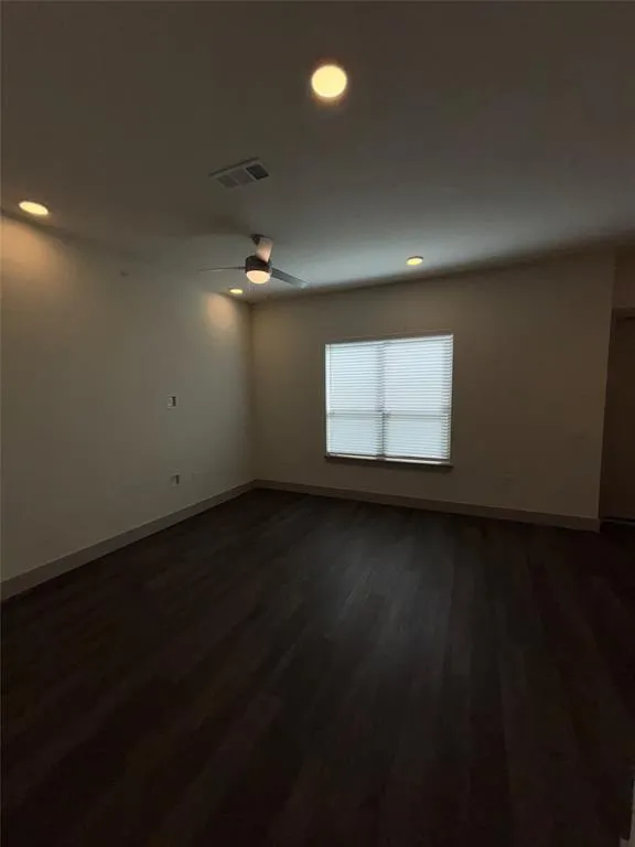 2036 Oak Grove, #145