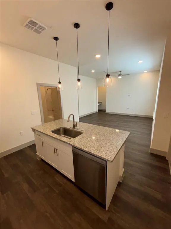 2036 Oak Grove, #145