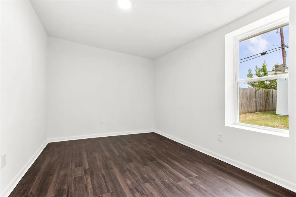 11803 Abston Lane