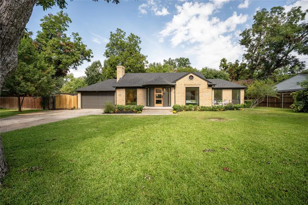 1252 N Selva Drive