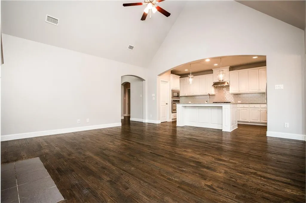 829 Underwood Lane
