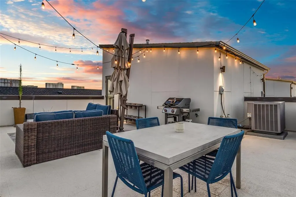 4805 Manett Street, #101