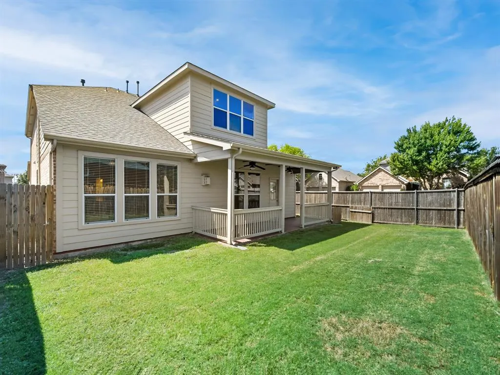 1401 Canary Drive