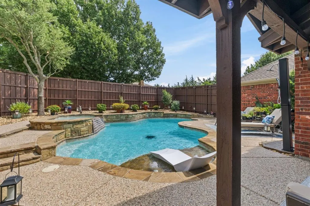 7496 Kathryn Drive