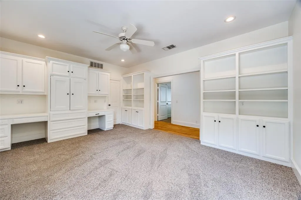 4806 Geren Trail