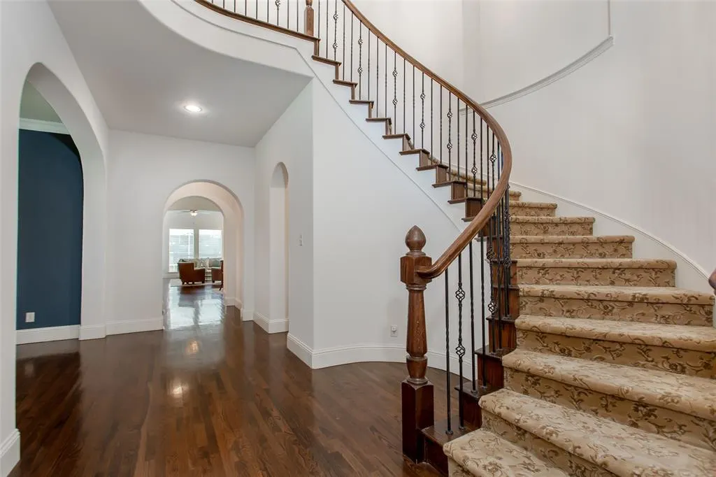 854 Willow Winds Street