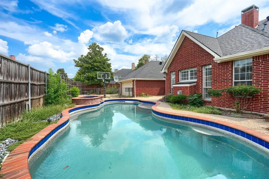 4669 Sundance Drive