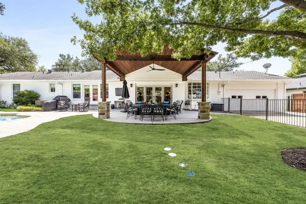 4149 Alta Vista Lane